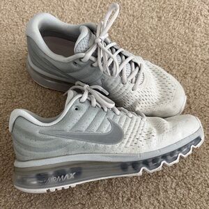 Nike Air Max Light Gray Running Shoes, sz 7